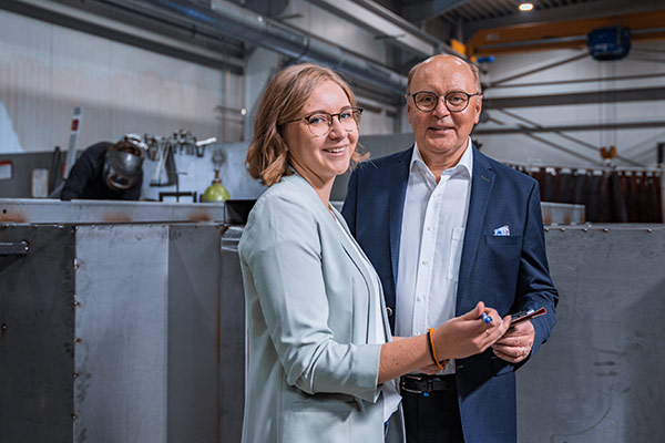 Helmuth Klug und Katrin Klug im Familienunternehmen Klug Laser